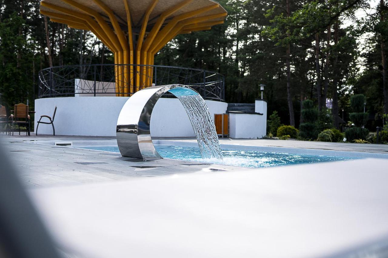 Rezydencja Sosnowa Luxury Hotel Янов Любелски Екстериор снимка