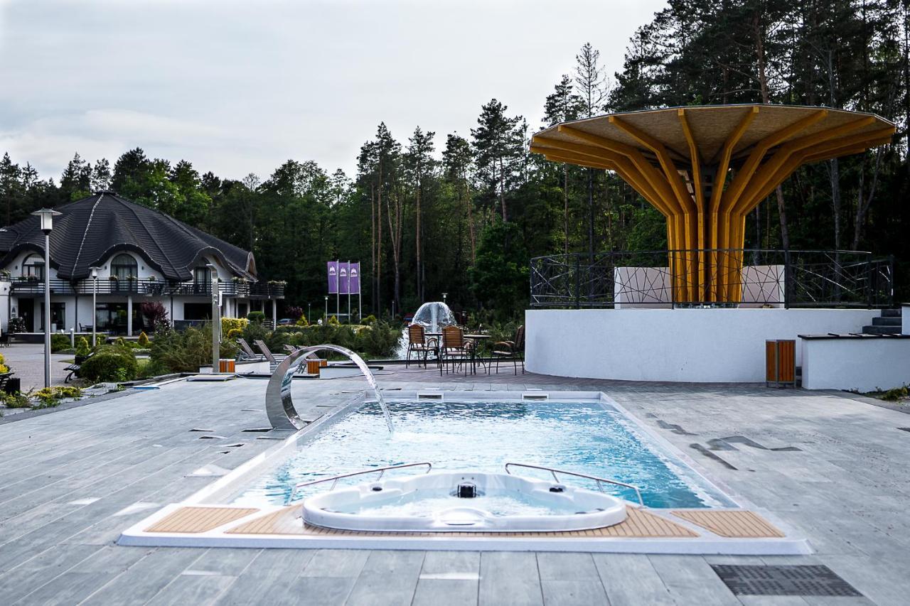 Rezydencja Sosnowa Luxury Hotel Янов Любелски Екстериор снимка