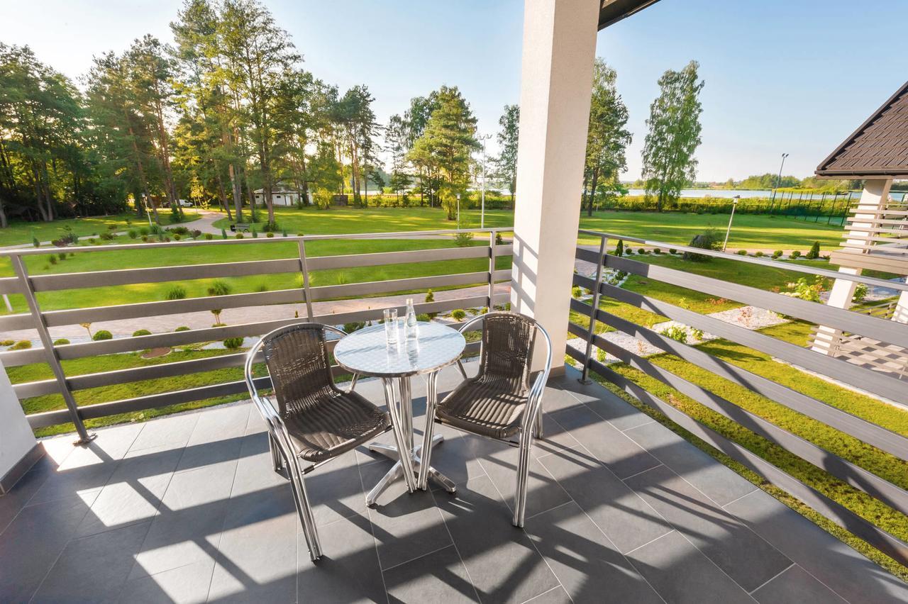 Rezydencja Sosnowa Luxury Hotel Янов Любелски Екстериор снимка