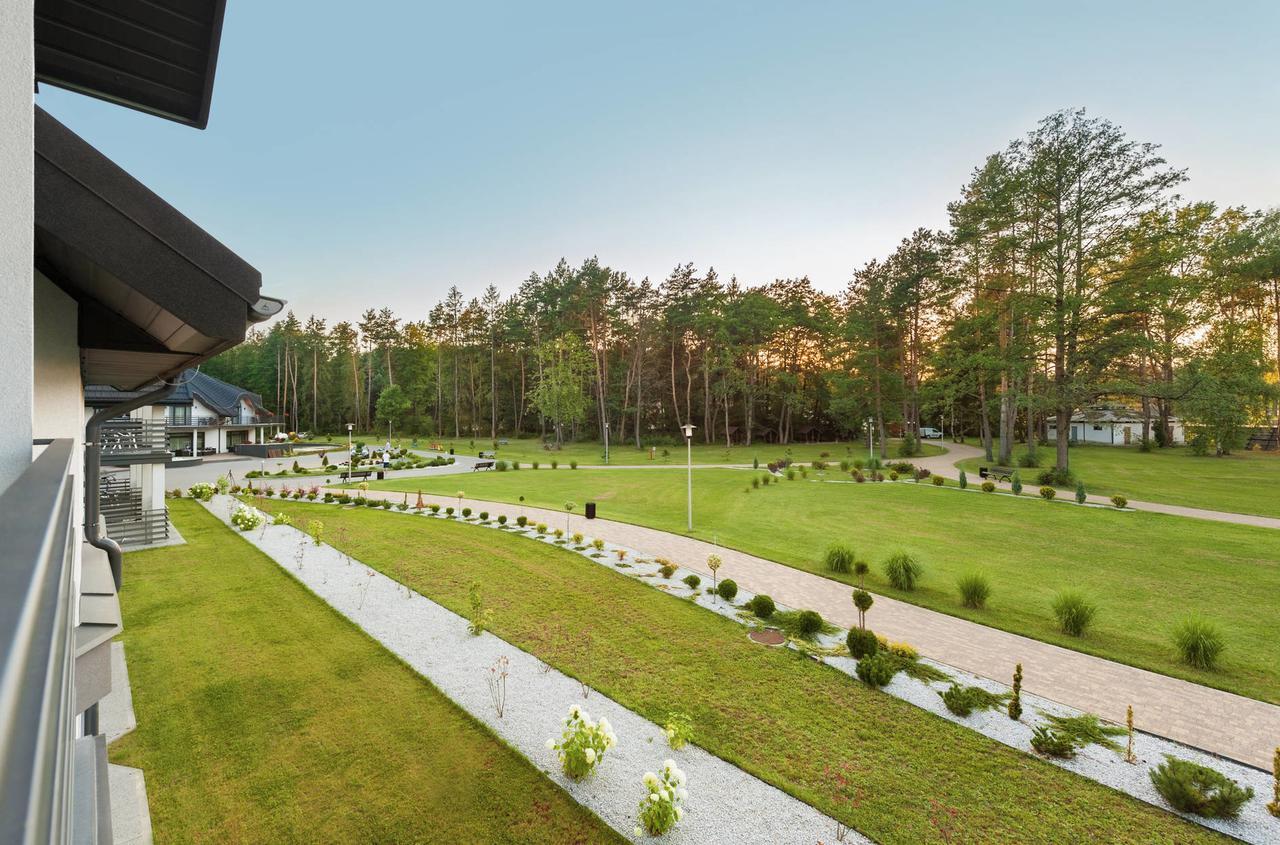 Rezydencja Sosnowa Luxury Hotel Янов Любелски Екстериор снимка