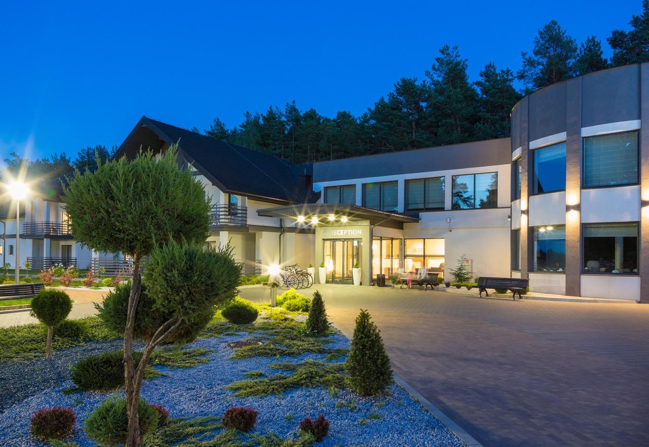 Rezydencja Sosnowa Luxury Hotel Янов Любелски Екстериор снимка