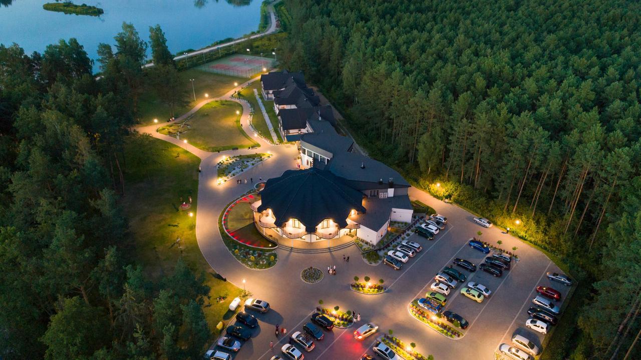 Rezydencja Sosnowa Luxury Hotel Янов Любелски Екстериор снимка